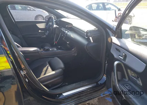 2019 Mercedes-Benz A 220 4Matic from USA, damaged, VIN WDD3G4FB9KW025526